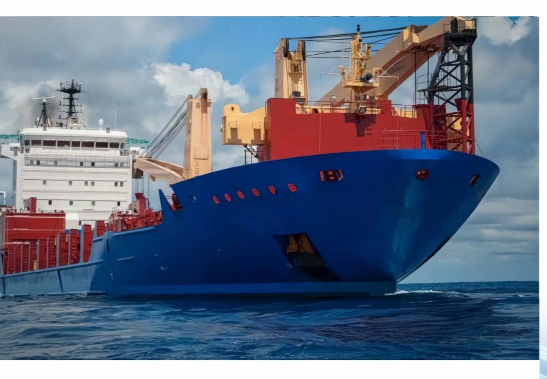 Heavy-lift cargo vessel under management at sea